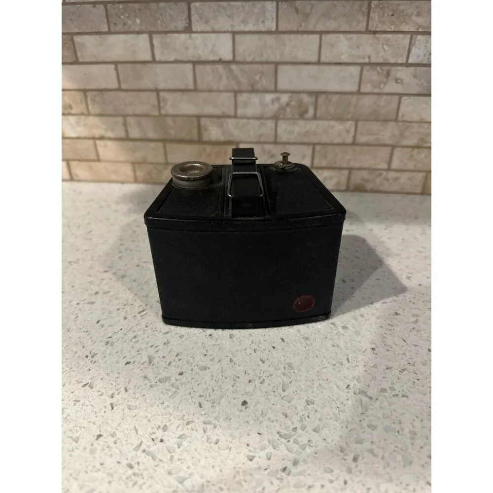 Antique Kodak Brownie Hawkeye Flash‎ Model Camera bundle